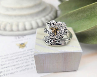 Flower Bee Spoon Ring: Bronze Bug, Floral Copper Band