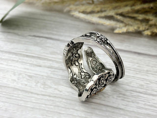 Flower Bee Spoon Ring: Bronze Bug, Floral Copper Band