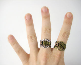 Steampunk Gear Ring: Adjustable Filigree Band