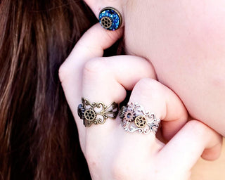 Steampunk Gear Ring: Adjustable Filigree Band