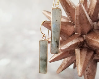 Labradorite Earrings - Mindfulness Gift - Bar Earrings - Crystal Jewelry - 004