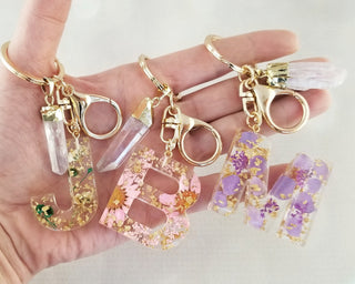 Dried Flower Initial Keychain: Crystal Quartz Resin Keyring