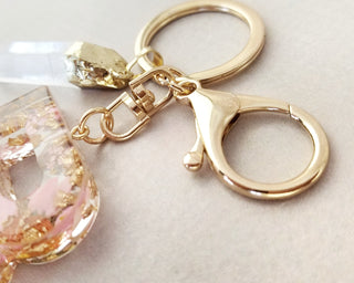 Dried Flower Initial Keychain: Crystal Quartz Resin Keyring
