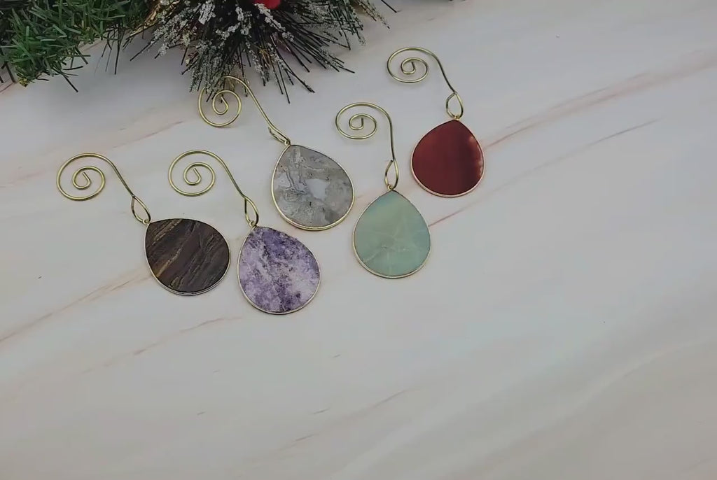 Natural Gemstone Crystal Ornament Set - Lavender Jade - Agate Slice Ornaments